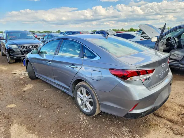 5NPE34AF6JH659261 2018 HYUNDAI SONATA - Image 2