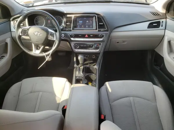5NPE34AF6JH663973 2018 HYUNDAI SONATA - Image 8