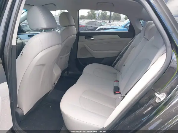 5NPE34AF6JH666873 2018 HYUNDAI SONATA - Image 8