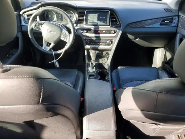 5NPE34AF6JH666999 2018 HYUNDAI SONATA - Image 8