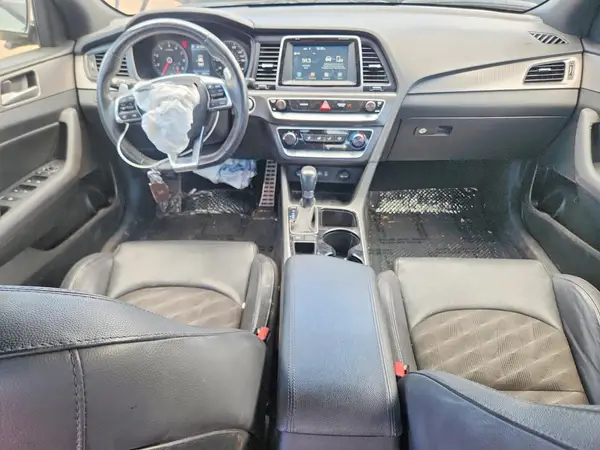 5NPE34AF6JH672964 2018 HYUNDAI SONATA - Image 8