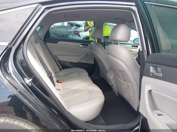 5NPE34AF6JH673726 2018 HYUNDAI SONATA - Image 8