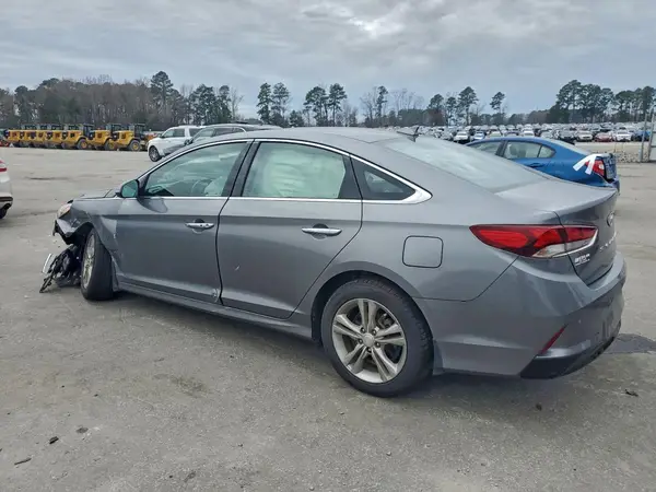 5NPE34AF6JH675105 2018 HYUNDAI SONATA - Image 2