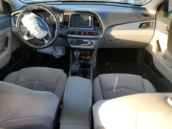 5NPE34AF6JH675332 2018 HYUNDAI SONATA - Image 8