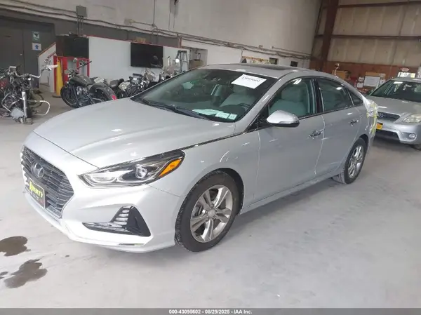 5NPE34AF6JH680451 2018 HYUNDAI SONATA - Image 2