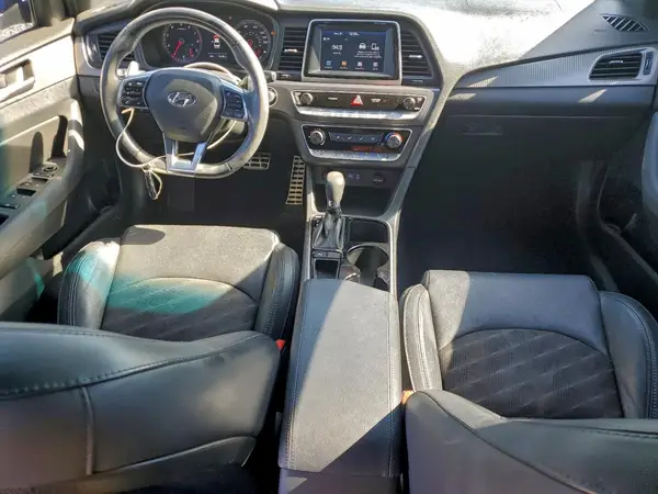 5NPE34AF6JH683558 2018 HYUNDAI SONATA - Image 8