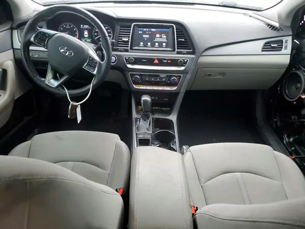5NPE34AF6JH689134 2018 HYUNDAI SONATA - Image 8