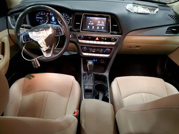 5NPE34AF6JH691790 2018 HYUNDAI SONATA - Image 8