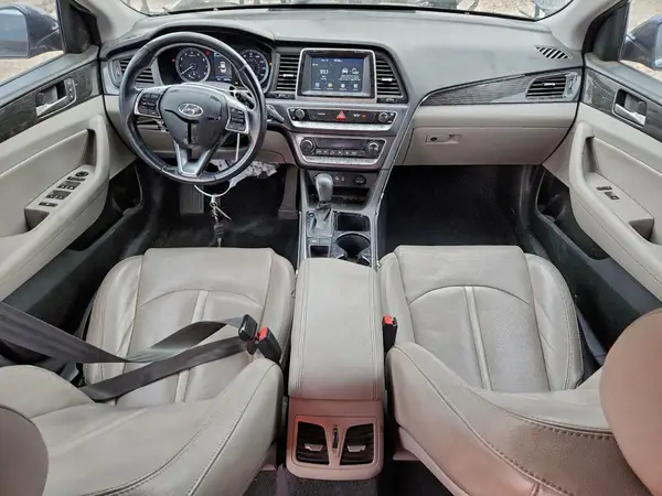 5NPE34AF6JH695743 2018 HYUNDAI SONATA - Image 8