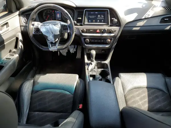 5NPE34AF6JH698240 2018 HYUNDAI SONATA - Image 8