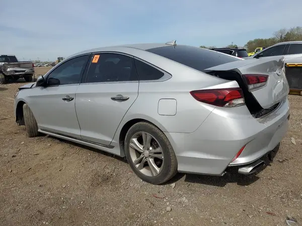 5NPE34AF6JH699520 2018 HYUNDAI SONATA - Image 2