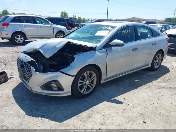 5NPE34AF6JH700665 2018 HYUNDAI SONATA - Image 2