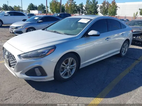 5NPE34AF6JH701671 2018 HYUNDAI SONATA - Image 2