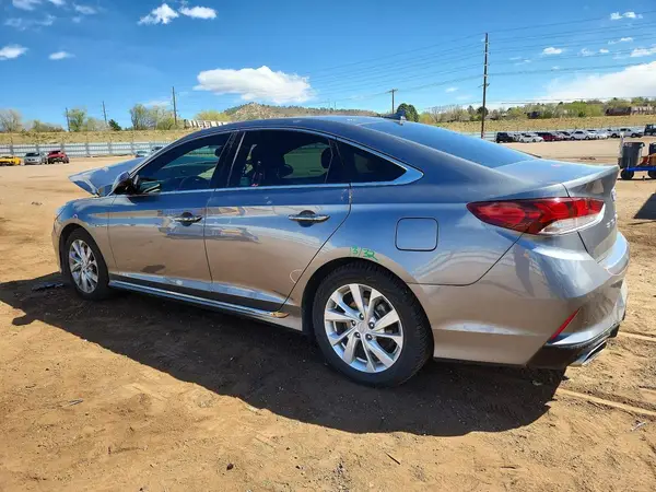 5NPE34AF6JH705042 2018 HYUNDAI SONATA - Image 2
