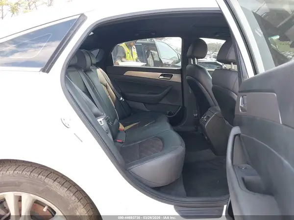 5NPE34AF6JH710323 2018 HYUNDAI SONATA - Image 8
