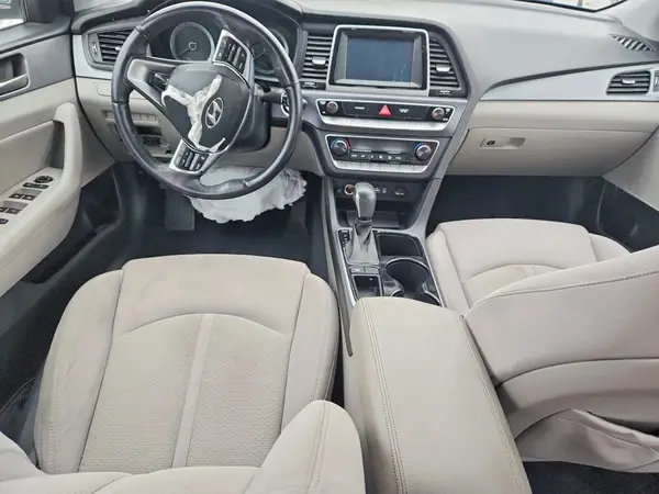 5NPE34AF6JH710466 2018 HYUNDAI SONATA - Image 8