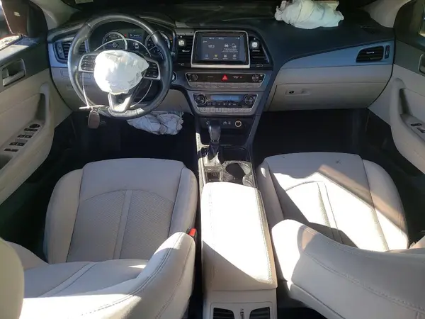 5NPE34AF6JH712900 2018 HYUNDAI SONATA - Image 8
