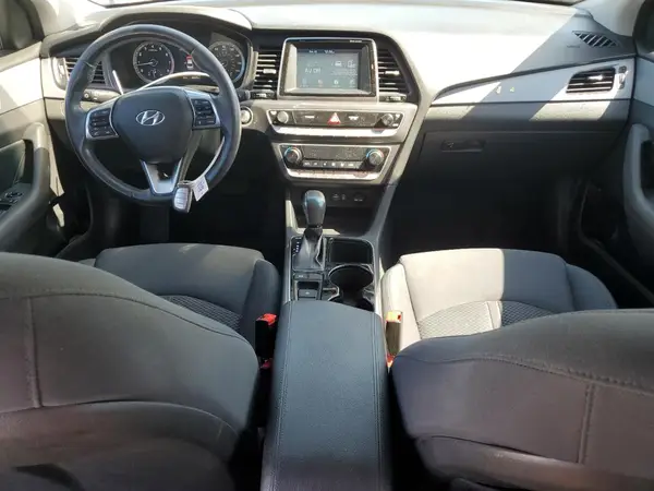 5NPE34AF6JH712928 2018 HYUNDAI SONATA - Image 8