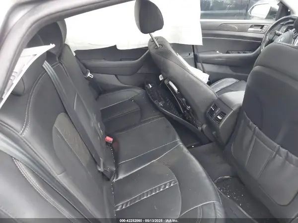 5NPE34AF6JH715389 2018 HYUNDAI SONATA - Image 8