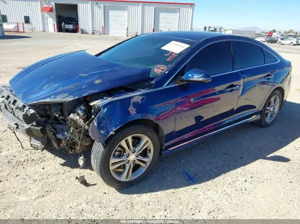 5NPE34AF6JH717076 2018 HYUNDAI SONATA - Image 2
