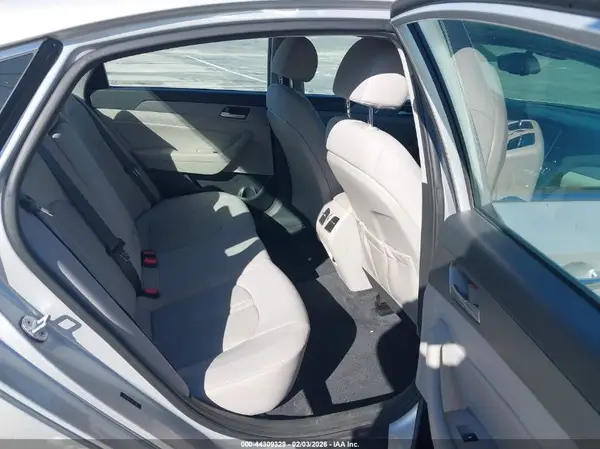 5NPE34AF6JH717188 2018 HYUNDAI SONATA - Image 8