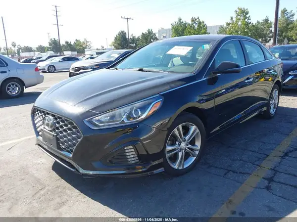 5NPE34AF6JH724030 2018 HYUNDAI SONATA - Image 2
