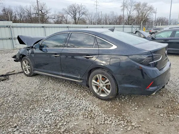 5NPE34AF6JH724755 2018 HYUNDAI SONATA - Image 2