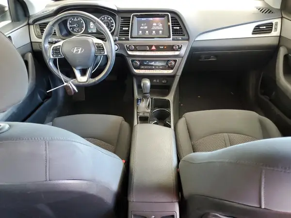 5NPE34AF6KH733005 2019 HYUNDAI SONATA - Image 8
