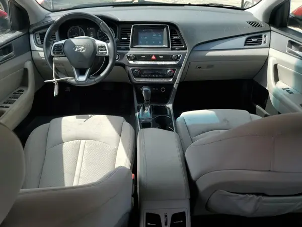 5NPE34AF6KH746224 2019 HYUNDAI SONATA - Image 8