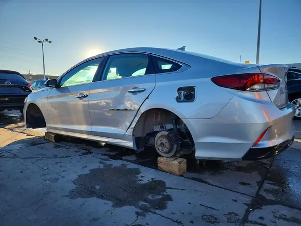 5NPE34AF6KH757031 2019 HYUNDAI SONATA - Image 2