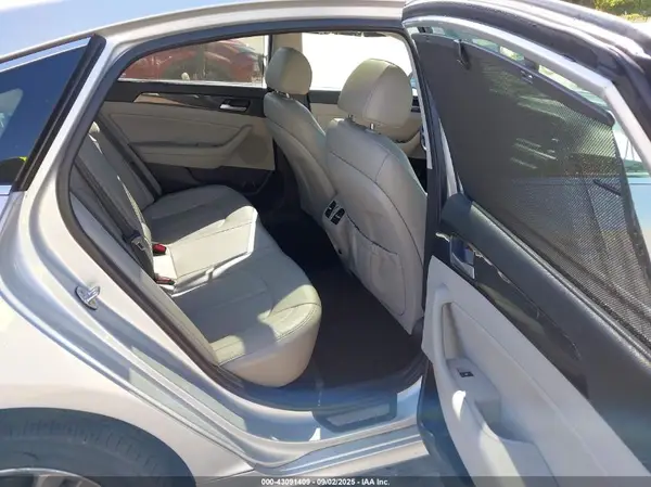 5NPE34AF6KH762245 2019 HYUNDAI SONATA - Image 8