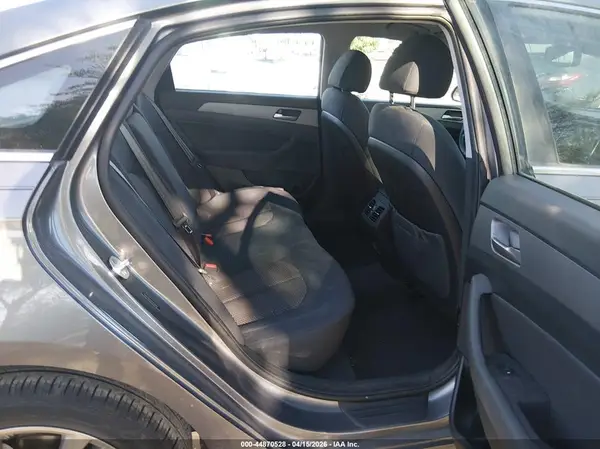 5NPE34AF6KH768143 2019 HYUNDAI SONATA - Image 8