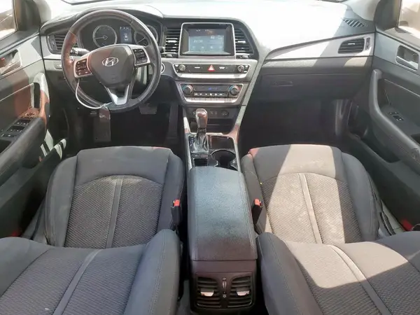 5NPE34AF6KH774167 2019 HYUNDAI SONATA - Image 8