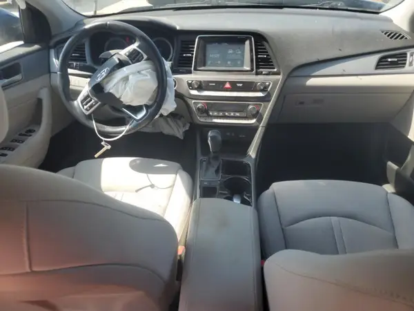 5NPE34AF6KH774783 2019 HYUNDAI SONATA - Image 8