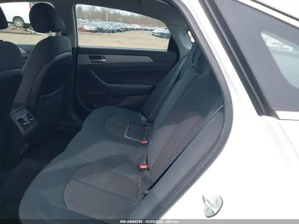 5NPE34AF6KH779224 2019 HYUNDAI SONATA - Image 8