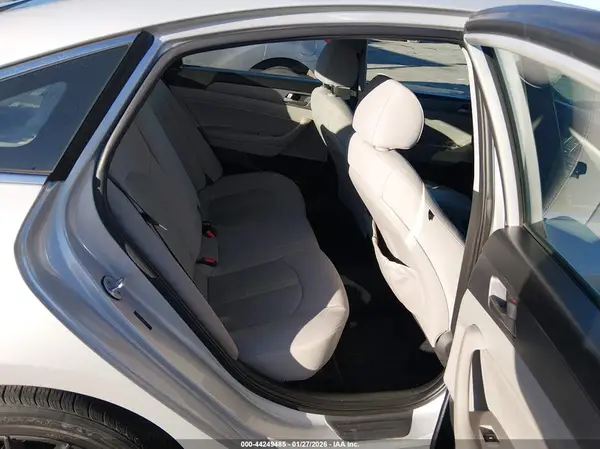 5NPE34AF6KH783936 2019 HYUNDAI SONATA - Image 8