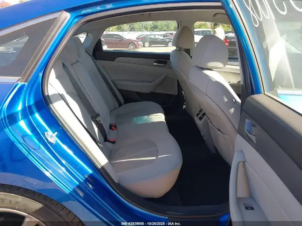 5NPE34AF6KH784665 2019 HYUNDAI SONATA - Image 8