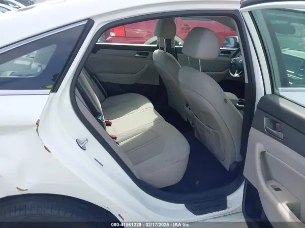 5NPE34AF6KH786609 2019 HYUNDAI SONATA - Image 8