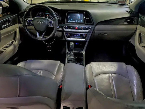 5NPE34AF6KH788943 2019 HYUNDAI SONATA - Image 8