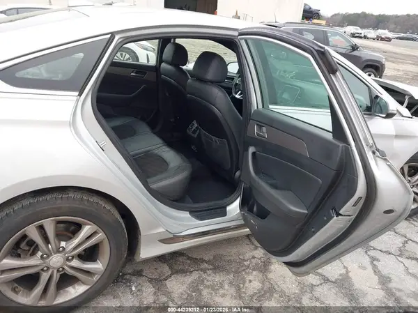 5NPE34AF6KH808348 2019 HYUNDAI SONATA - Image 8