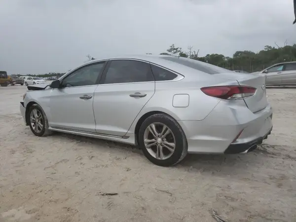 5NPE34AF6KH819852 2019 HYUNDAI SONATA - Image 2