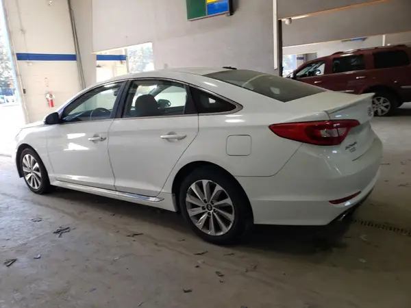 5NPE34AF7GH267138 2016 HYUNDAI SONATA - Image 2