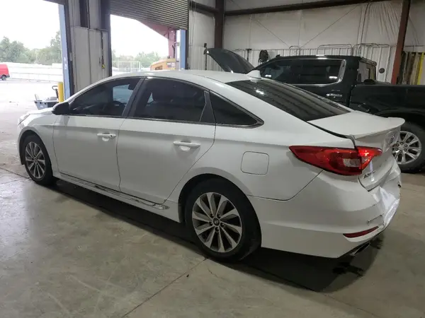 5NPE34AF7GH267141 2016 HYUNDAI SONATA - Image 2