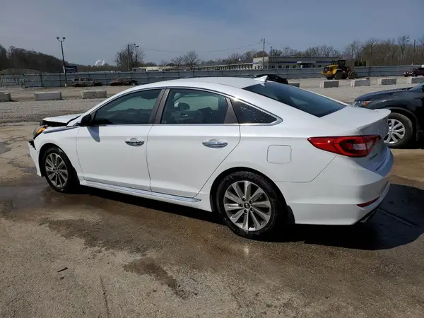 5NPE34AF7GH267575 2016 HYUNDAI SONATA - Image 2