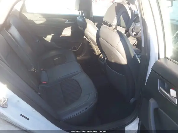 5NPE34AF7GH271075 2016 HYUNDAI SONATA - Image 8