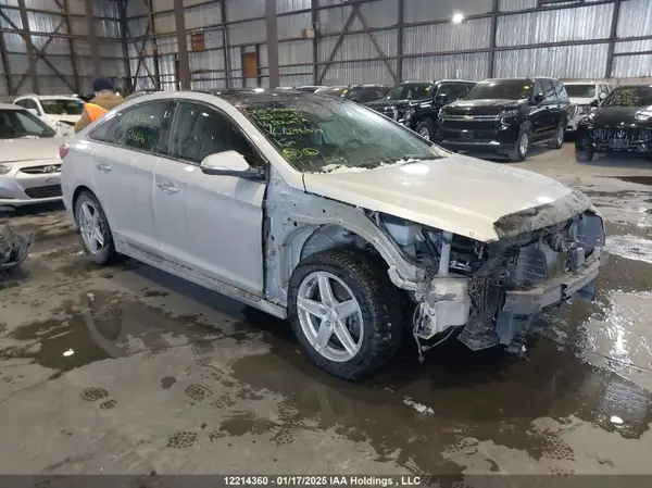 5NPE34AF7GH276616 2016 HYUNDAI SONATA - Image 1