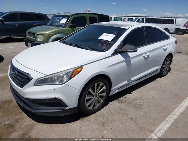 5NPE34AF7GH288393 2016 HYUNDAI SONATA - Image 2