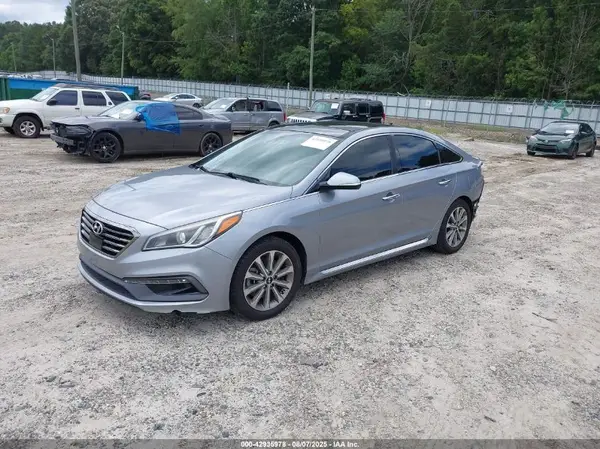 5NPE34AF7GH295974 2016 HYUNDAI SONATA - Image 2