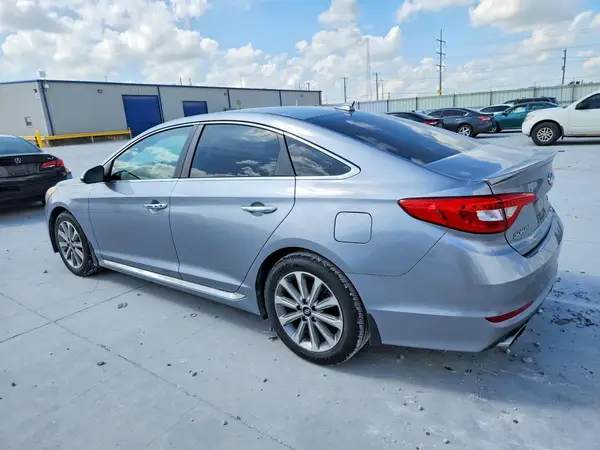 5NPE34AF7GH303393 2016 HYUNDAI SONATA - Image 2