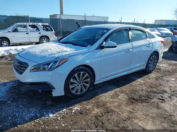 5NPE34AF7GH315513 2016 HYUNDAI SONATA - Image 2